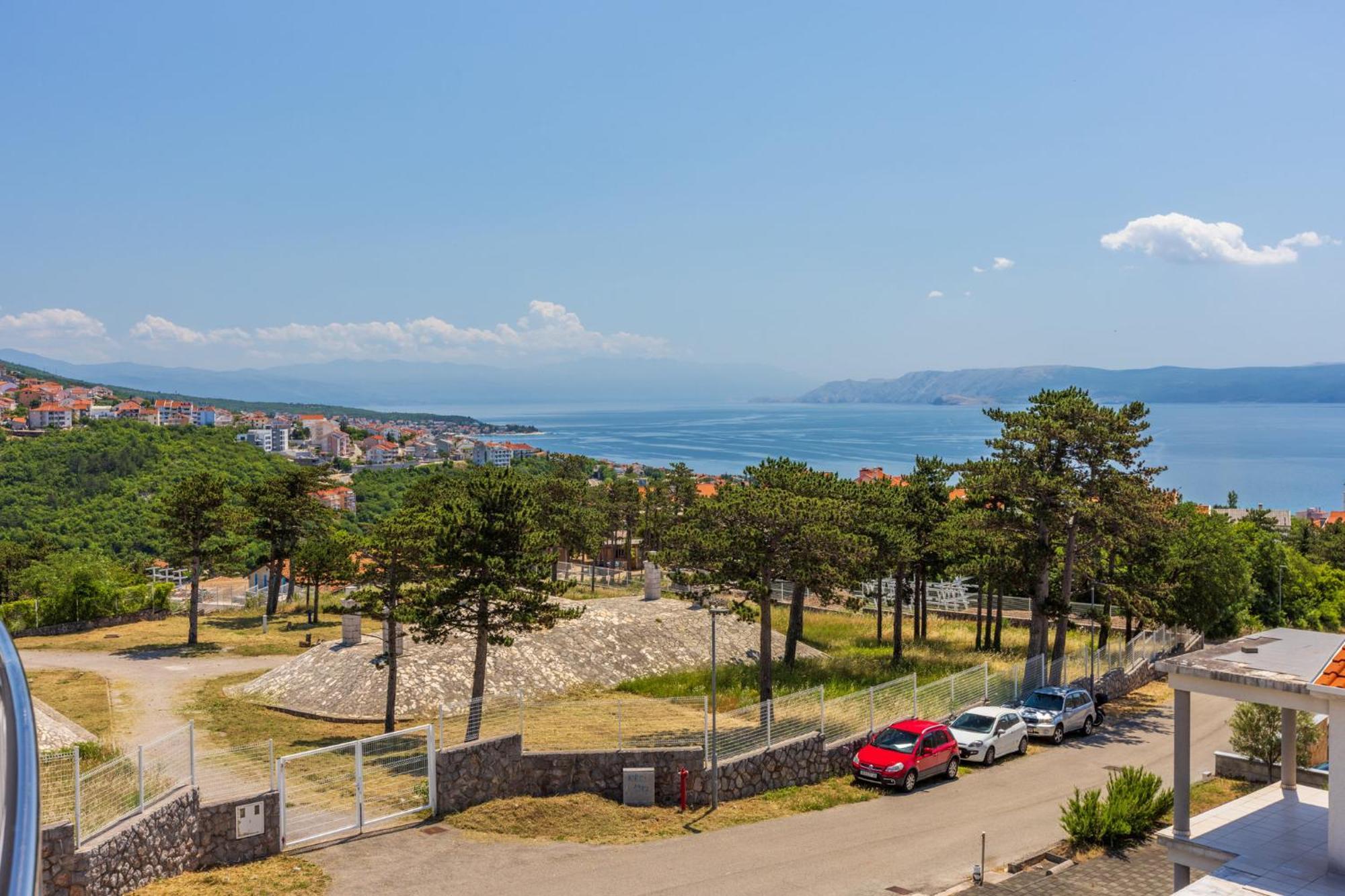 Apartments Sunshine D Crikvenica Exterior foto