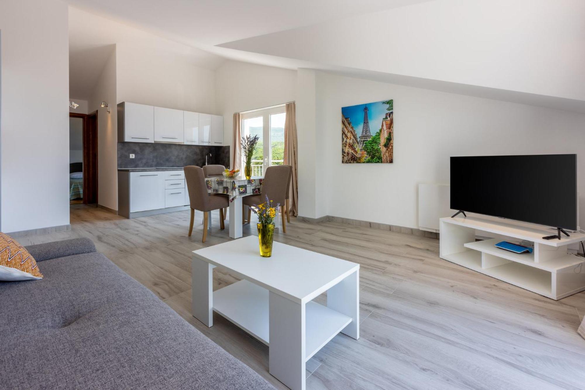 Apartments Sunshine D Crikvenica Exterior foto